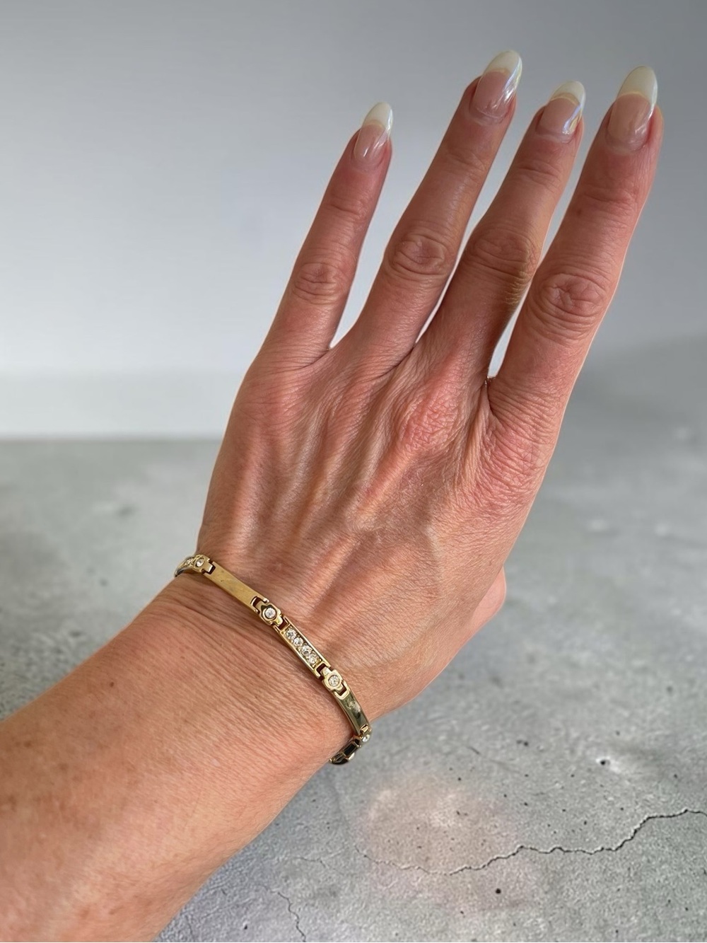 Vintage Gold Tone Channel Set Crystal Link Bracelet Fold Over Clasp 7"